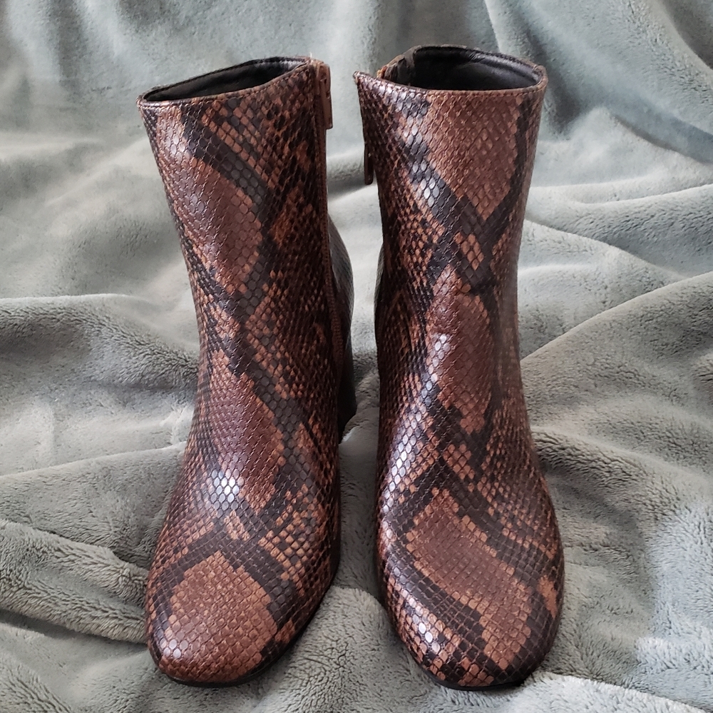 A New Day Snakeskin Print Brown Boots